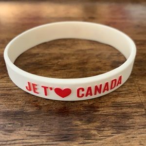 Canada bracelet